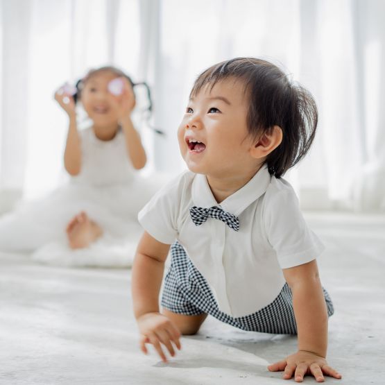 Papa & Mini - Baby Boy Bow Tie Romper in Black Gingham (Personalisable)
